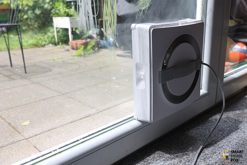 ECOVACS WINBOT W2 OMNI Kantenreinigung